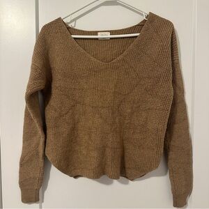 Aritzia Wilfred Caramel Merino Wool V-Neck Waffle Sweater Size Small Women’s